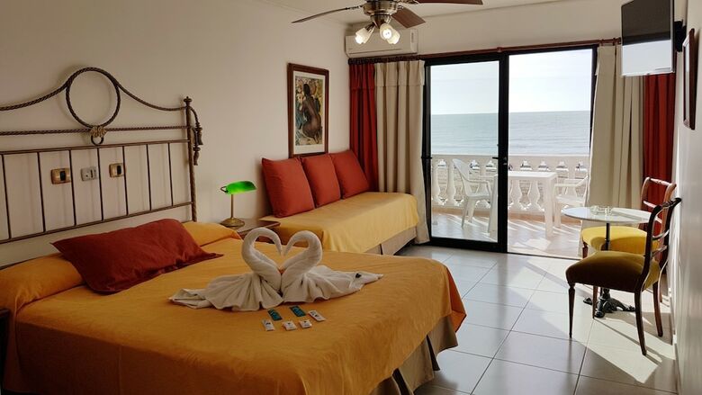 Atlantico Hotel