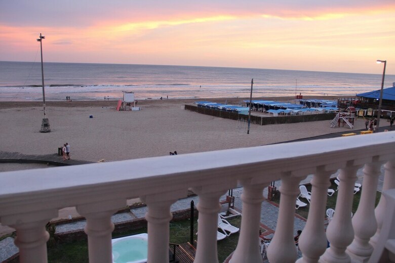 Atlantico Hotel