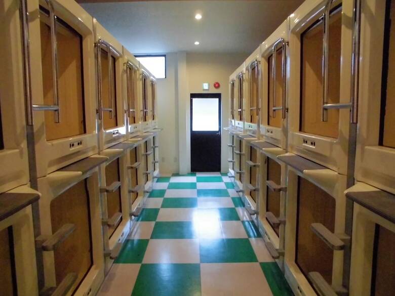 Fbc Fuji Backpackers Capsule Inn