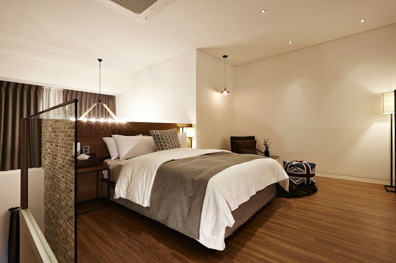 Raon Hotel