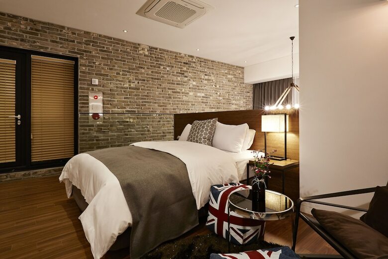 Raon Hotel