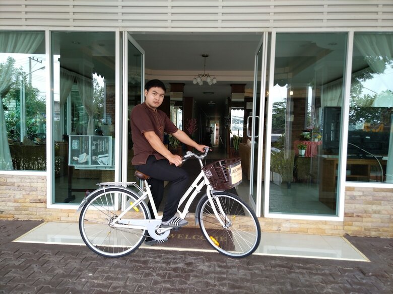 Khunyuw Hotel