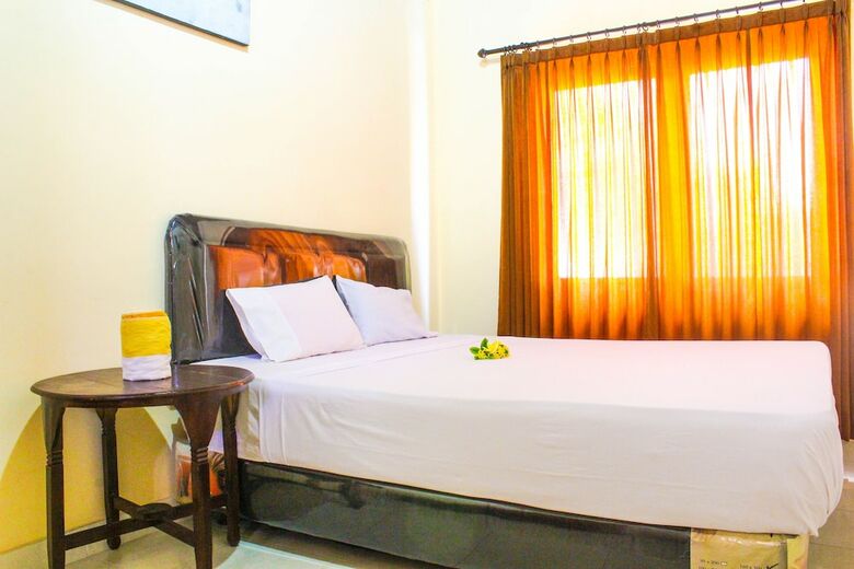 Hotel Lolo Beach Inn