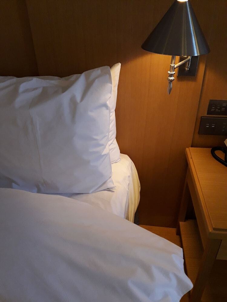 J Square Hotel