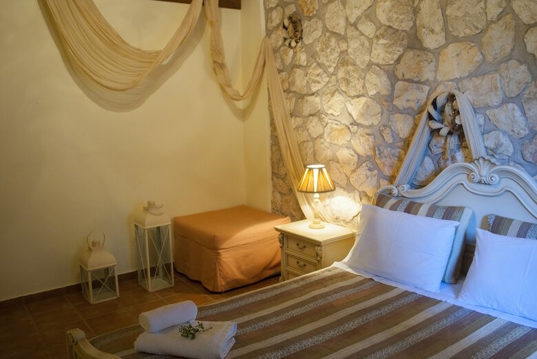 Arethousa Villas