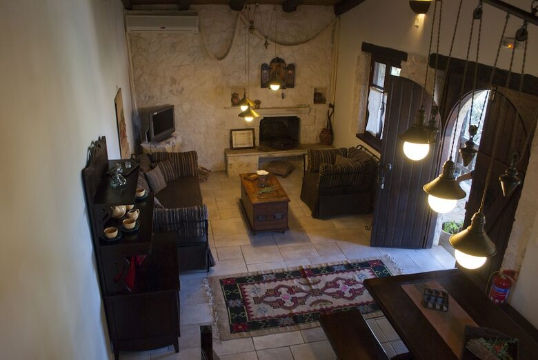 Arethousa Villas