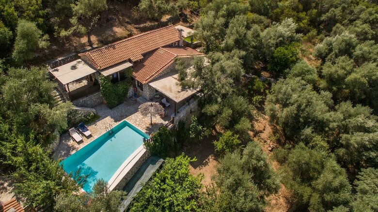 Arethousa Villas