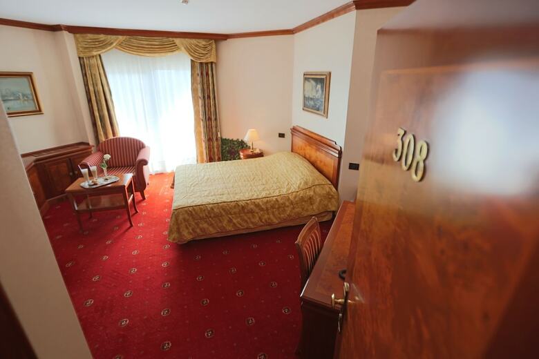 Hotel President
