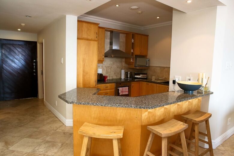 Apartamentos Oyster Rock