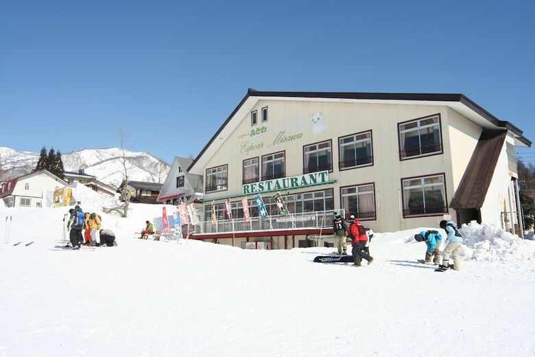 Hotel Hakuba Tsugaike Ski Slope Side Espoir Misawa