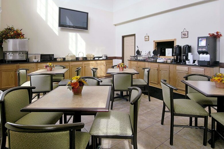 Motel Super 8 By Wyndham Bowling Green North