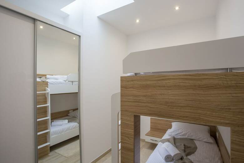 Adrion Aparthotel