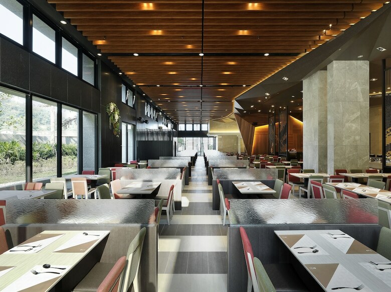 Lakeshore Hotel Suao