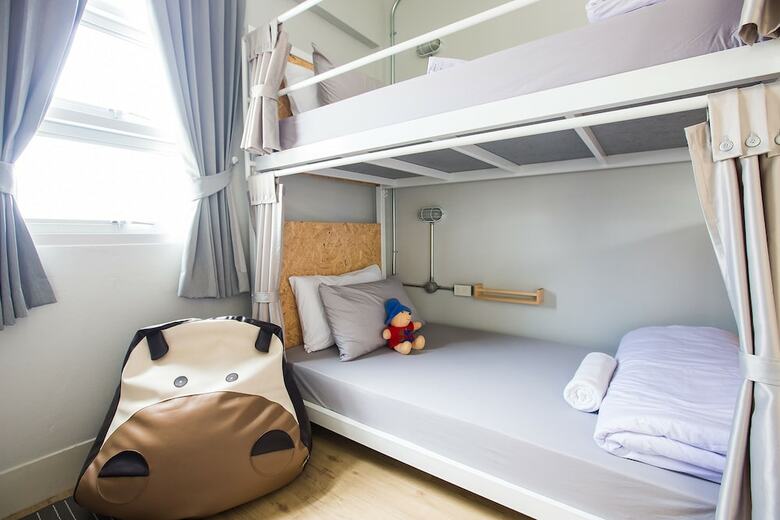 Hostal Cubic Bangkok Hostel