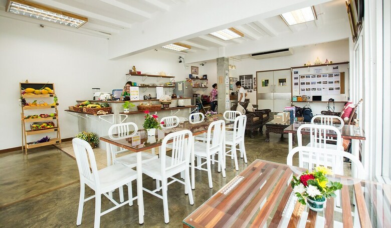 Hostal Cubic Bangkok Hostel