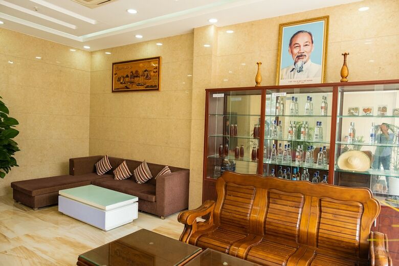 Gem Hotel