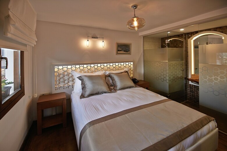 Arart Hotel