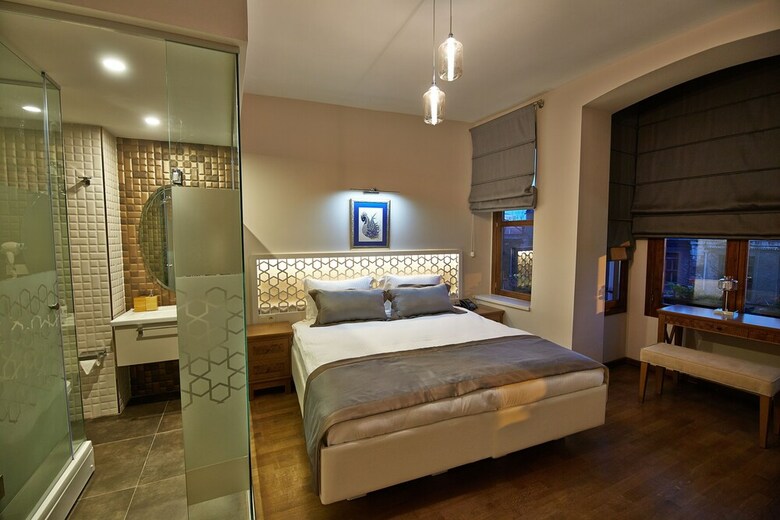Arart Hotel