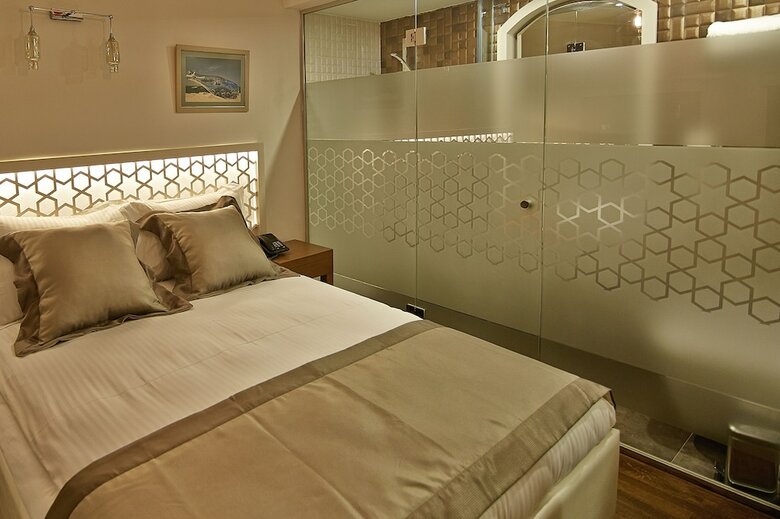 Arart Hotel