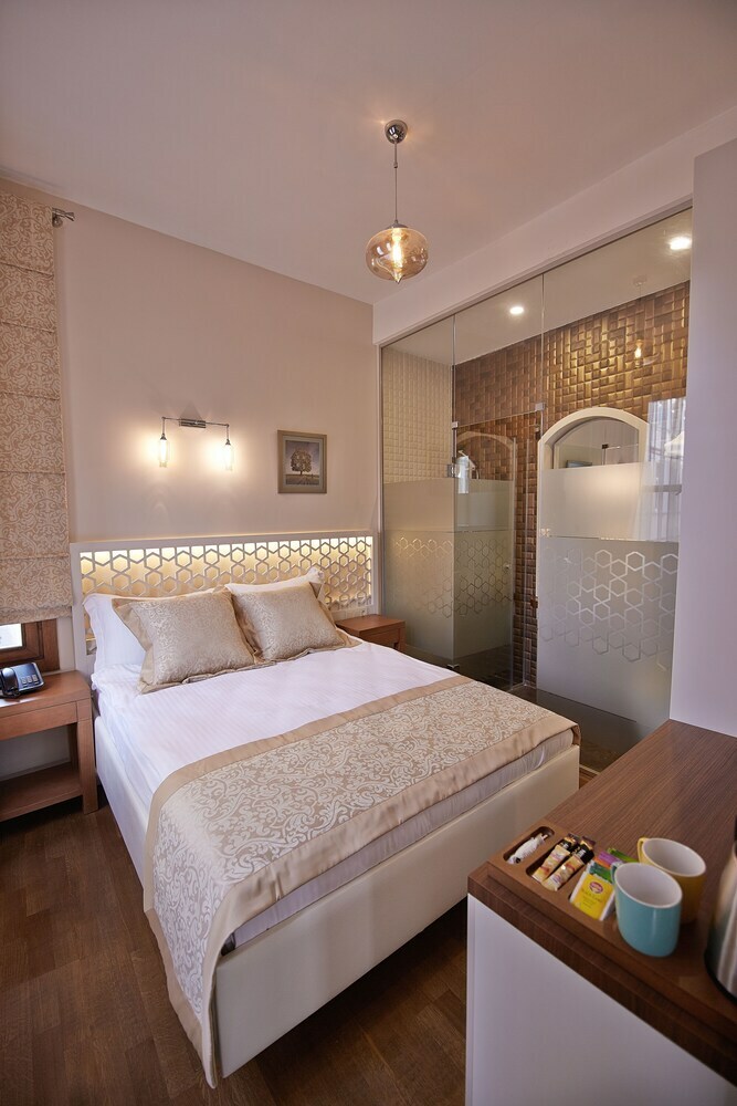 Arart Hotel