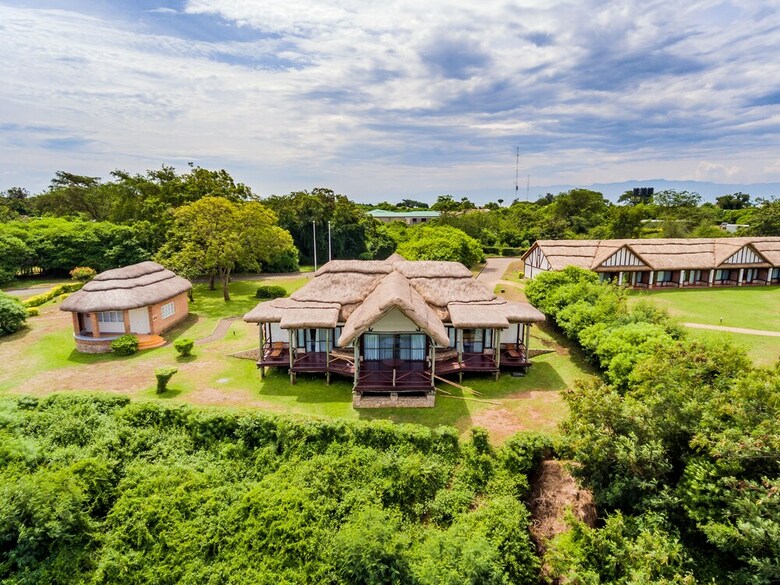 Posada Mweya Safari Lodge