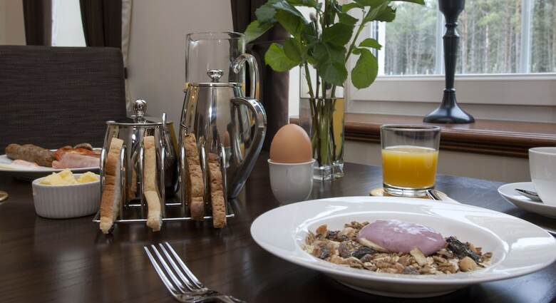 Bed & Breakfast Dinichean House