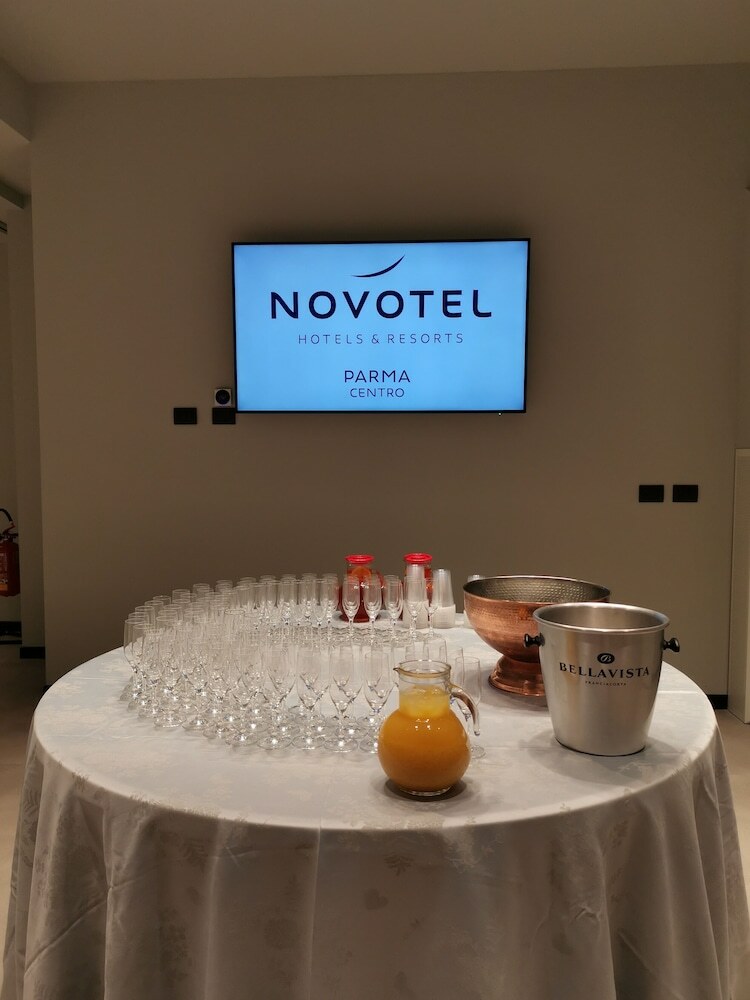 Hotel Novotel Parma Centro