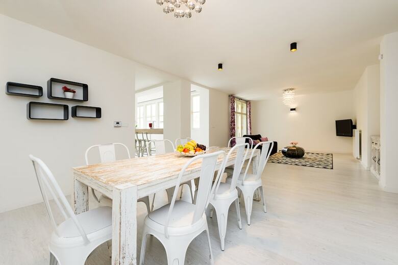 Empirent Mucha Apartments