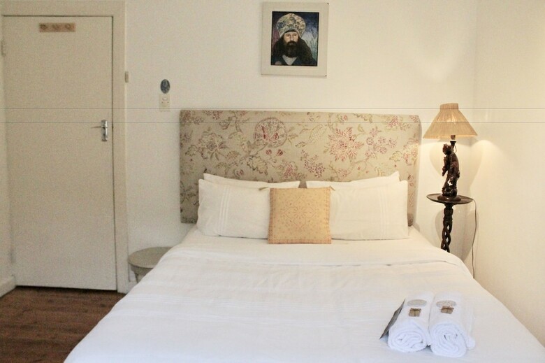 Bed & Breakfast The John Bauer Pottery Studio