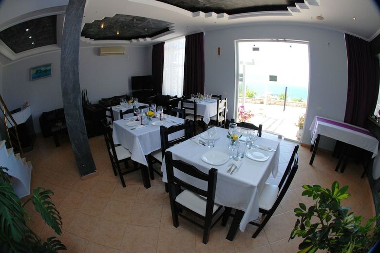 Aparthotel Villa Doka