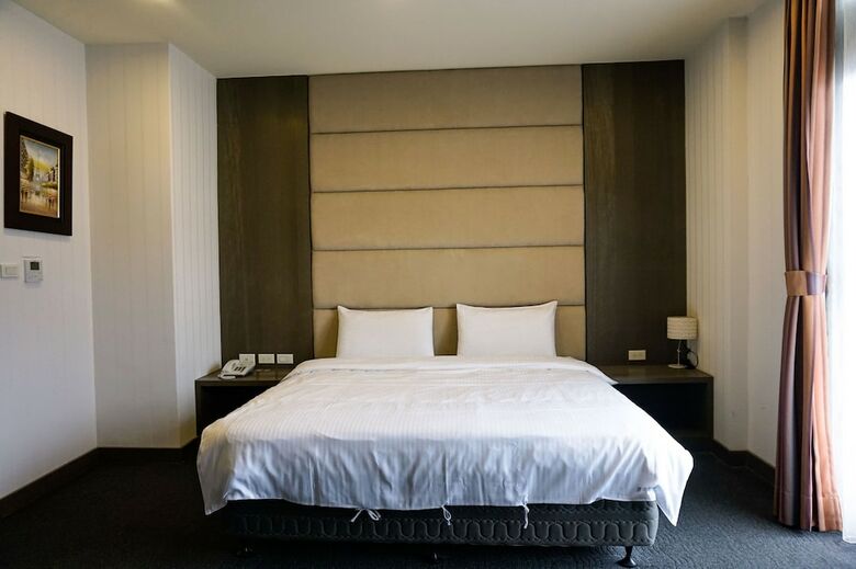 Hotel Bravo Lijing