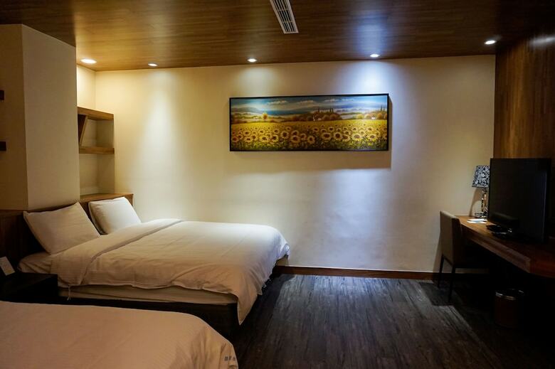 Hotel Bravo Lijing