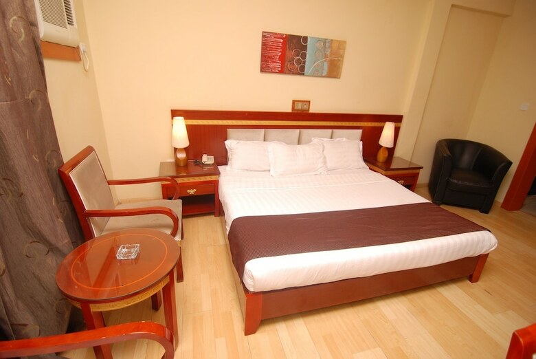 Hotel Rosebud