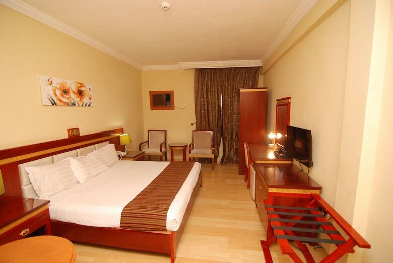 Hotel Rosebud