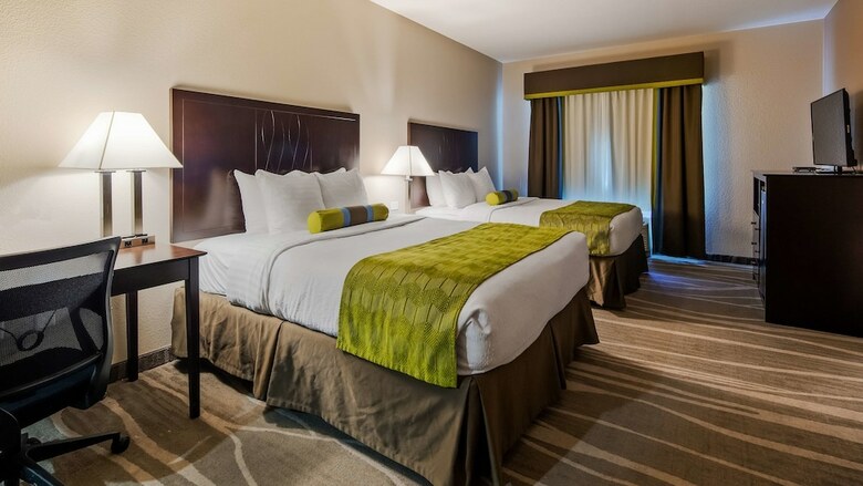 Best Western Plus Denver City Hotel And Suites