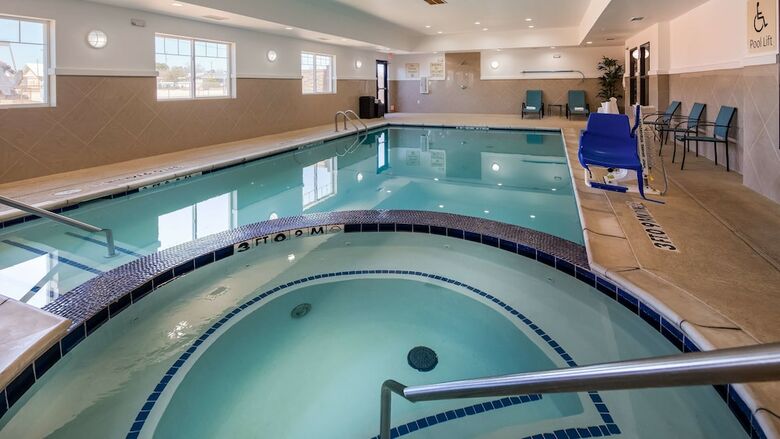 Best Western Plus Denver City Hotel And Suites