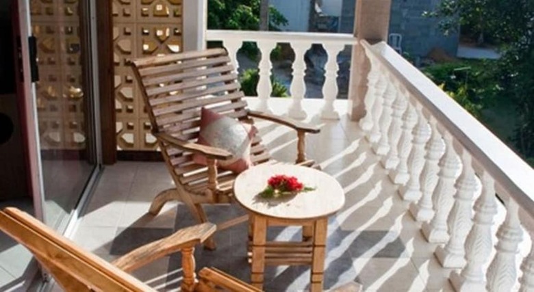 Hotel Villa De Roses