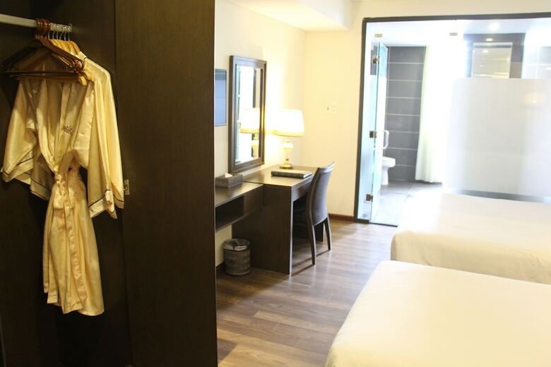 Danaciti Hotel