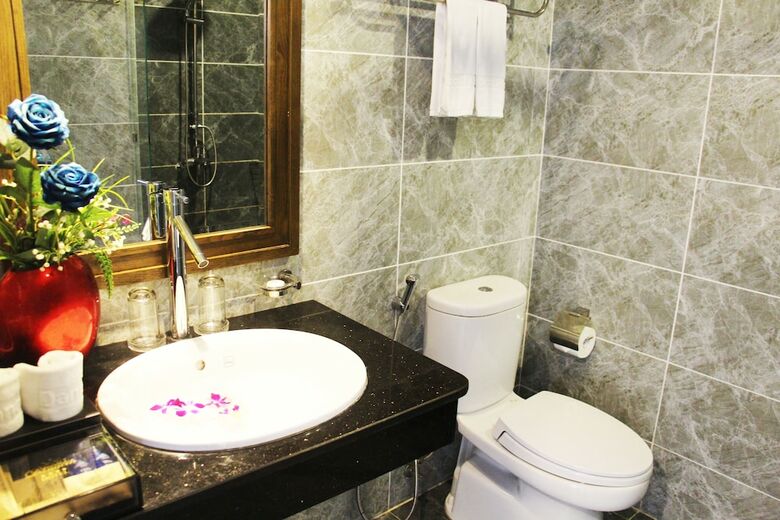 Danaciti Hotel