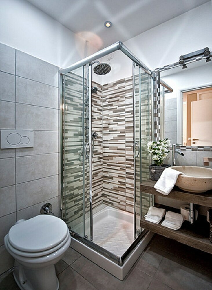Hotel Tinkerbell Roma
