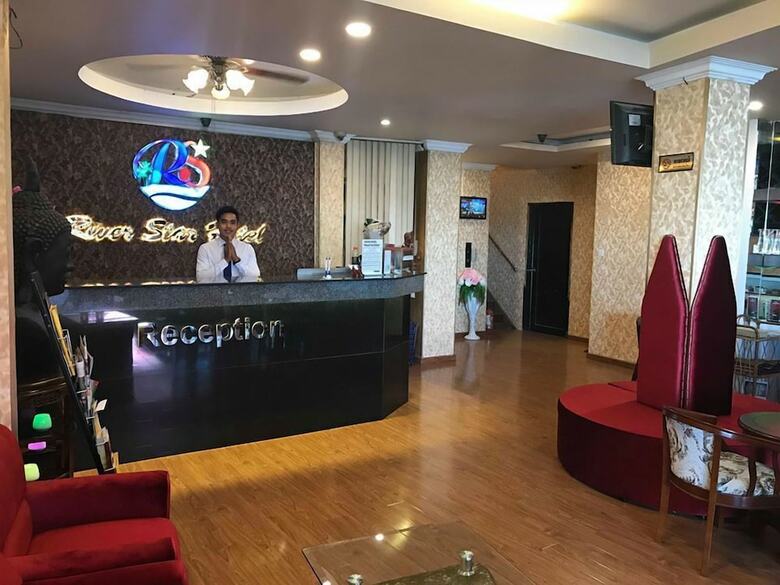 River Star Hotel