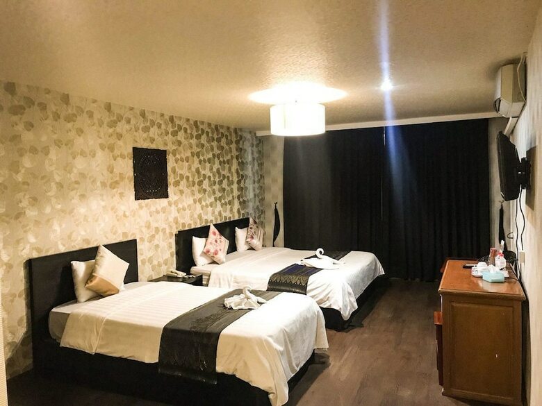 River Star Hotel