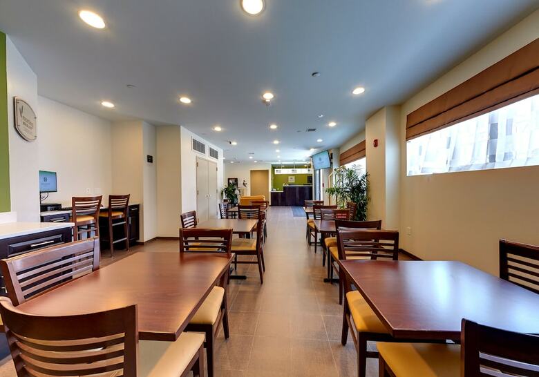 Hillside Hotel