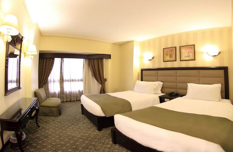 Hotel Pyramisa Downtown Residence