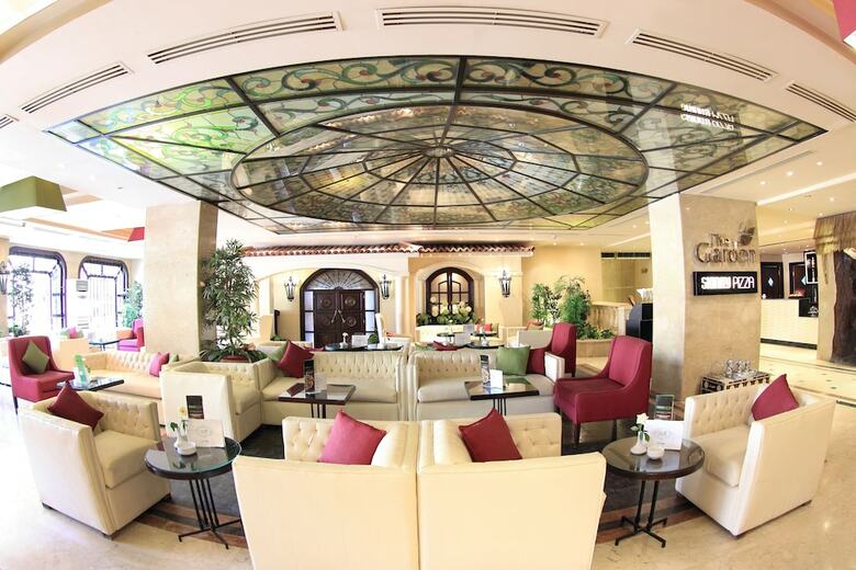 Hotel Pyramisa Downtown Residence