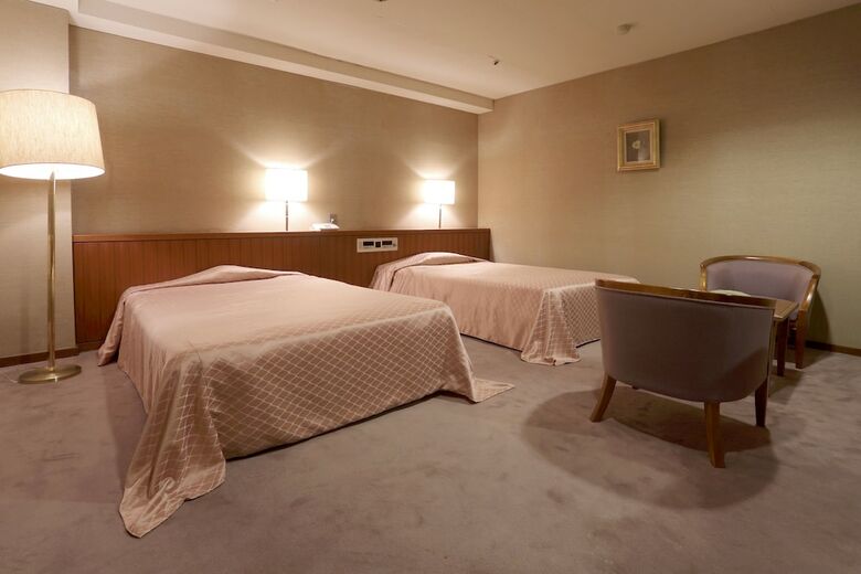 Kirakankou Hotel