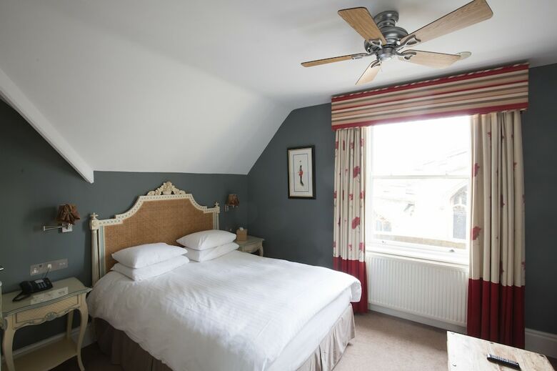 Crown Hotel Stamford