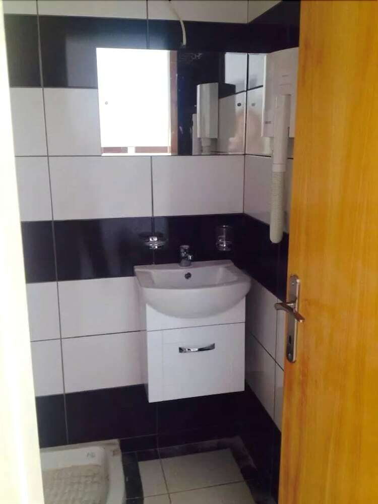 Athina Apartments