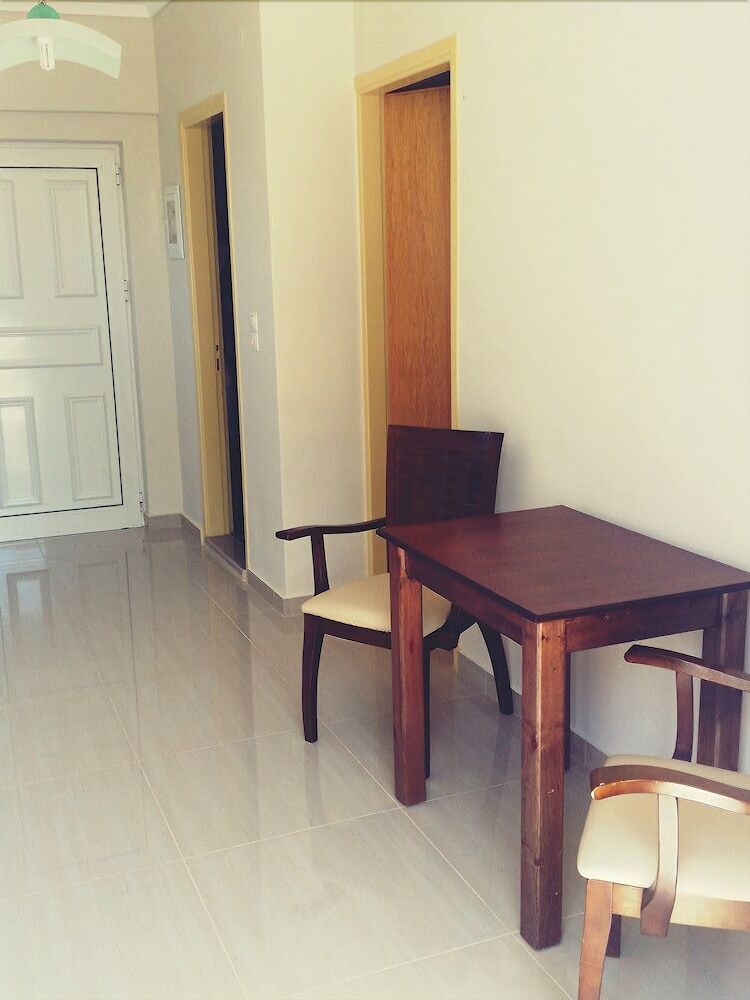 Athina Apartments