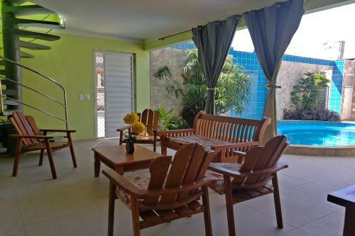 Hostal Recanto Lara Mar